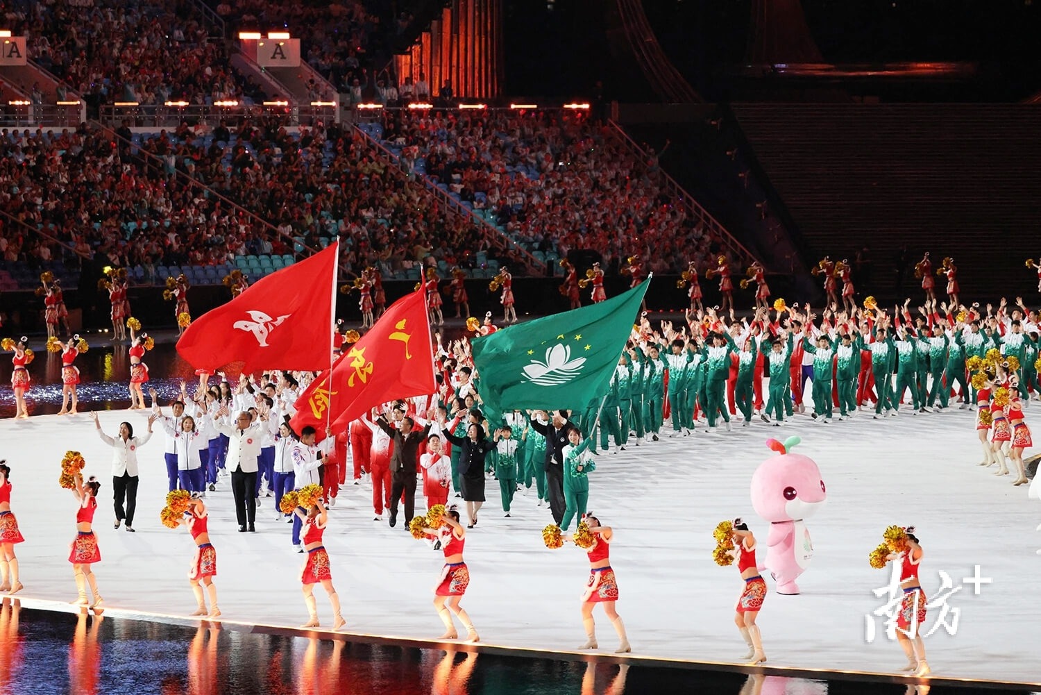 杰伦·布朗：沃尔什打得很好，但他得保持谦逊继续干脏活累活